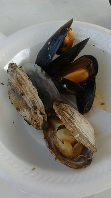 Grilled clams n mussels.