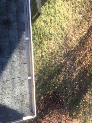 Gutter cleaning (after pic)