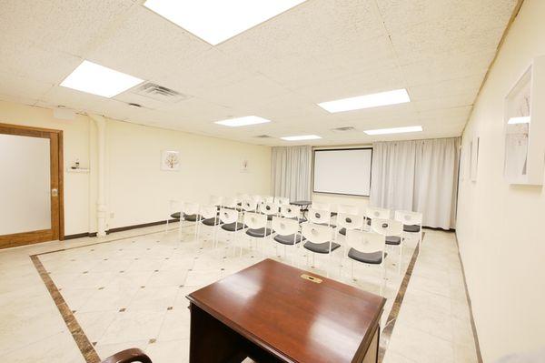 Classroom 2~50 $25/hr