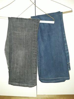 Hemmed jeans