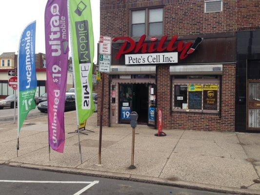 CORNER OF CASTOR AVE AND KERPER STREET - NEXT TO THE LAUNDROMAT