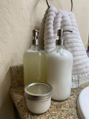 Volumizing shampoo (32 oz) Restorative conditioner (32 oz) Bulgarian lavender body lotion