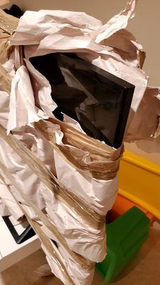 This is how they wrapped the TVs.