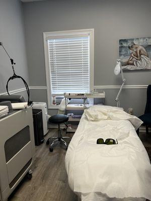 Flawless Advanced Laser & Skin Care Clinic