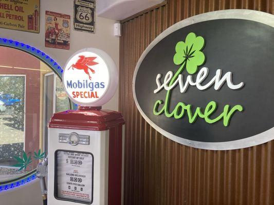 Seven Clover