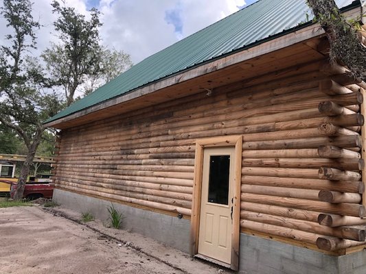 Before we softwashed this log cabin!