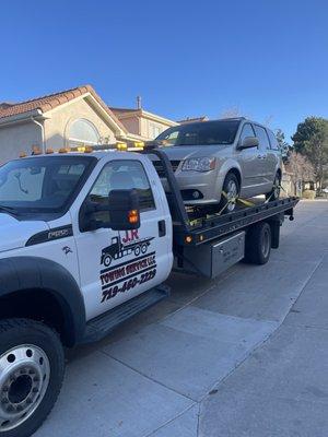 J.R towing service