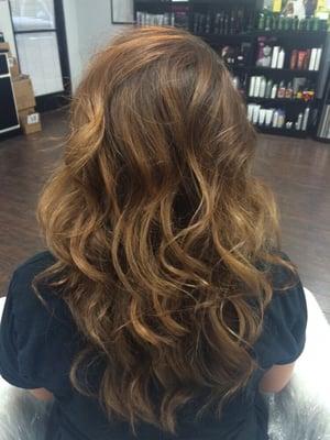 This lady is now ready for spring with her sun kissed hair and messy beach waves!