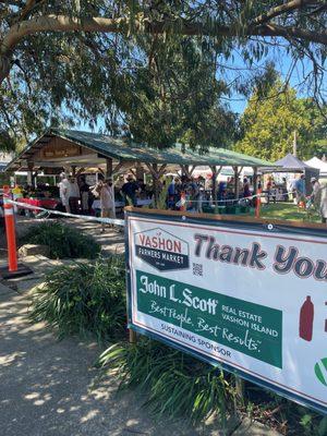 Sustaining Sponsor of the Vashon Farmer's Market!