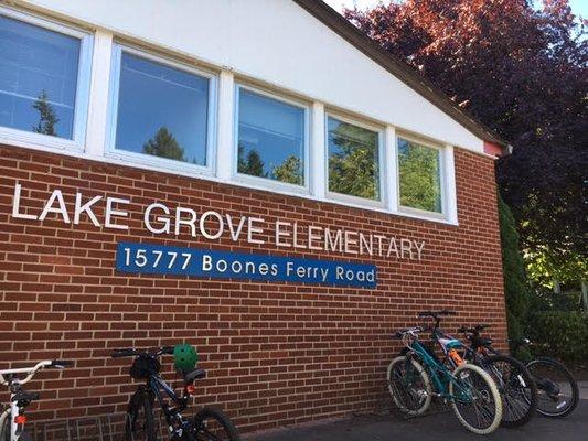 Lake Grove Elementary School