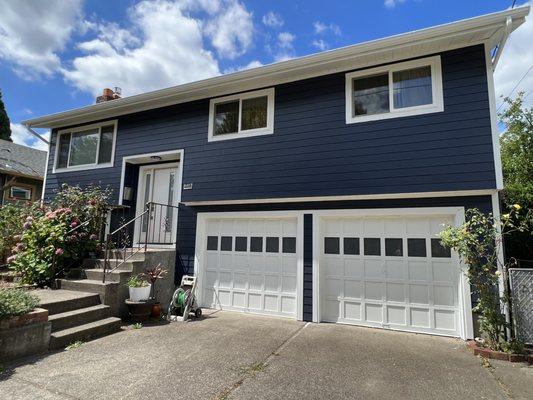 Classic blue and white trim combo.