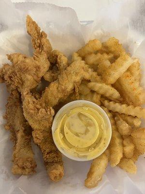 CHICKEN TENDERS AND FRIES