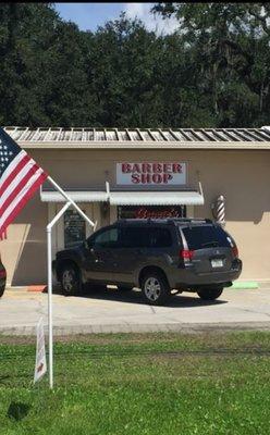 Gracie's Barber Shop