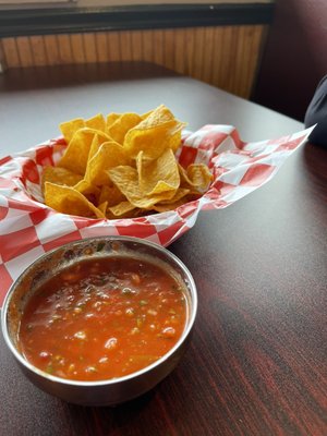 Chip and salsa