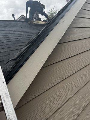 Protect your home with reliable roofing solutions