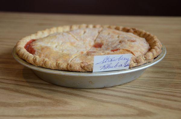 Homemade strawberry rhubarb pie