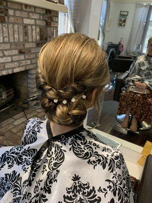 Special occasion up-do