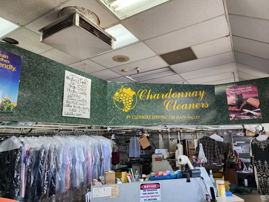 Best place in Napa to get your dry cleaning. Prices are amazing and ask for Maria and Jackie!!!