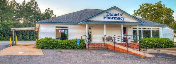 Daniels' Pharmacy & Medical Equipment