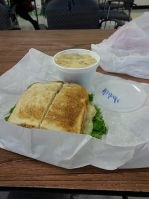 Grilled chicken sandwich without onions & Soup of the day (cream with potatoes and mushrooms)