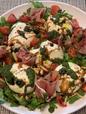 Burrata & Prosciutto Salad with Arugula and Pesto Sauce