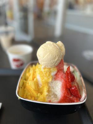 Mangoberry Shave Ice + side rice balls