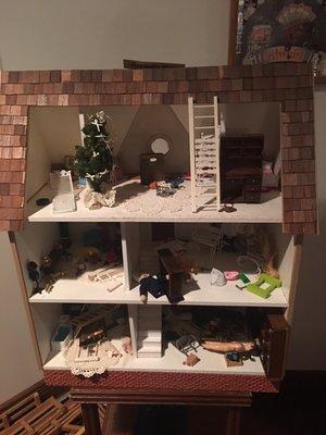 Doll house in game room