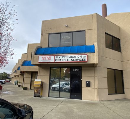 Conveniently located right off the freeway - Appian Way, Pinole CA