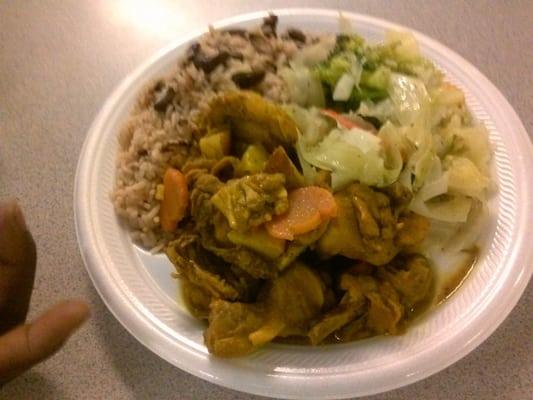 Curry chicken w/red beans and rice steam vegetables