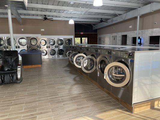 Clean comfortable laundromat