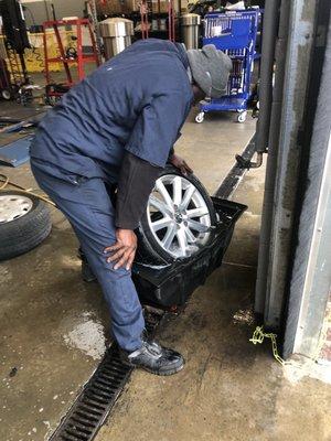 Service manager, Godwin trying to refute my claim that tire was defective