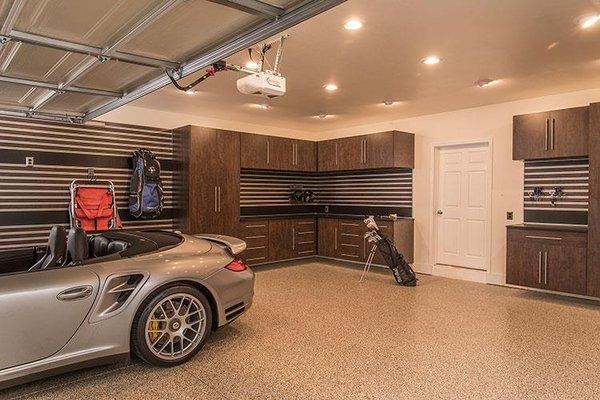 Flaked Garage Coating with fully custom Garage Cabinets.