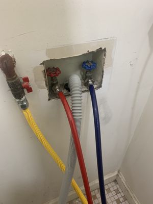 Gas dryer line hook up