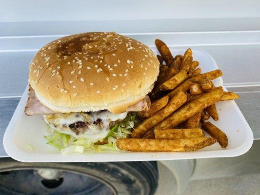 Hamburger with fries.