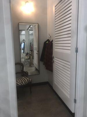 Boutique fitting room