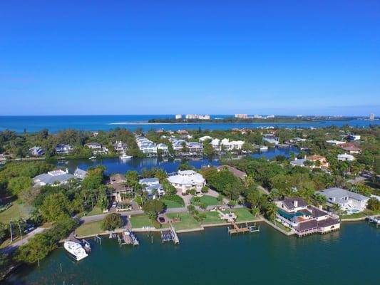 4034 Roberts Point Rd, Siesta Key, FL