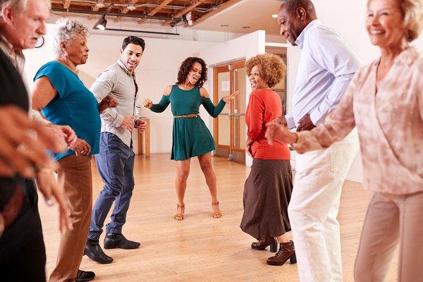 Beginner Ballroom Dance lessons at Allstar Dance Studio in Naples, FL.
#salsadancing #bachatadanceclasses #ballroomdanceclass...