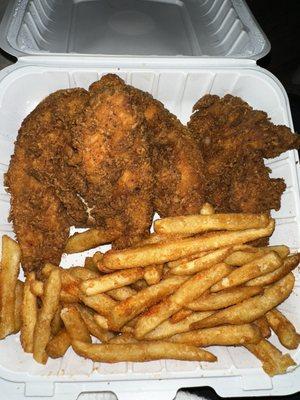 4 Chicken Tenders with Seasoned Fries