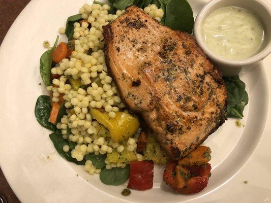 Grilled salmon salad with couscous