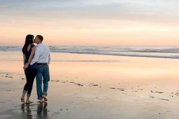 Engagement session on the beach