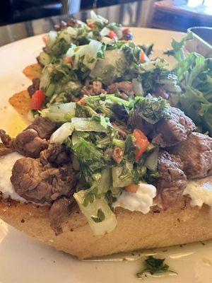 Steak crostini