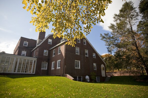 Gordon-Conwell Theological Seminary, Hamilton MA Campus | Retreat House (Women's Dormitory, Meeting Rooms)