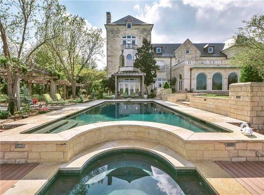 Lake Travis Waterfront Estate