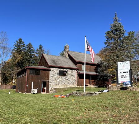 McQ's Pub at Lake Lenape