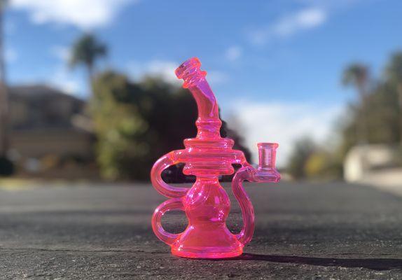 Hot pink Recycler