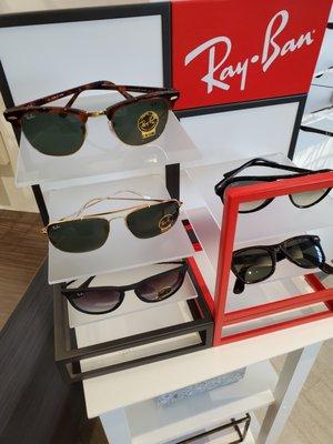 Ray Ban