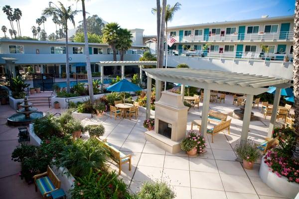 The Palms courtyard and apartments