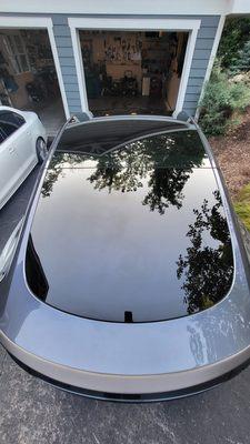 Tesla back glass ceramic