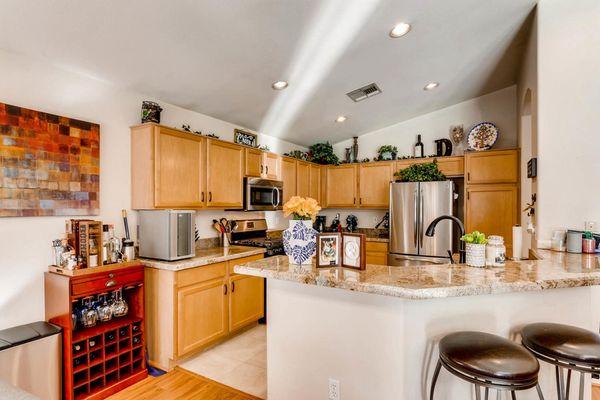 Chandler Home-Kitchen