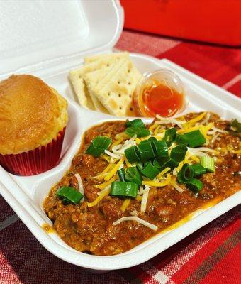 Chilli beans, rice & cornbread BOMB